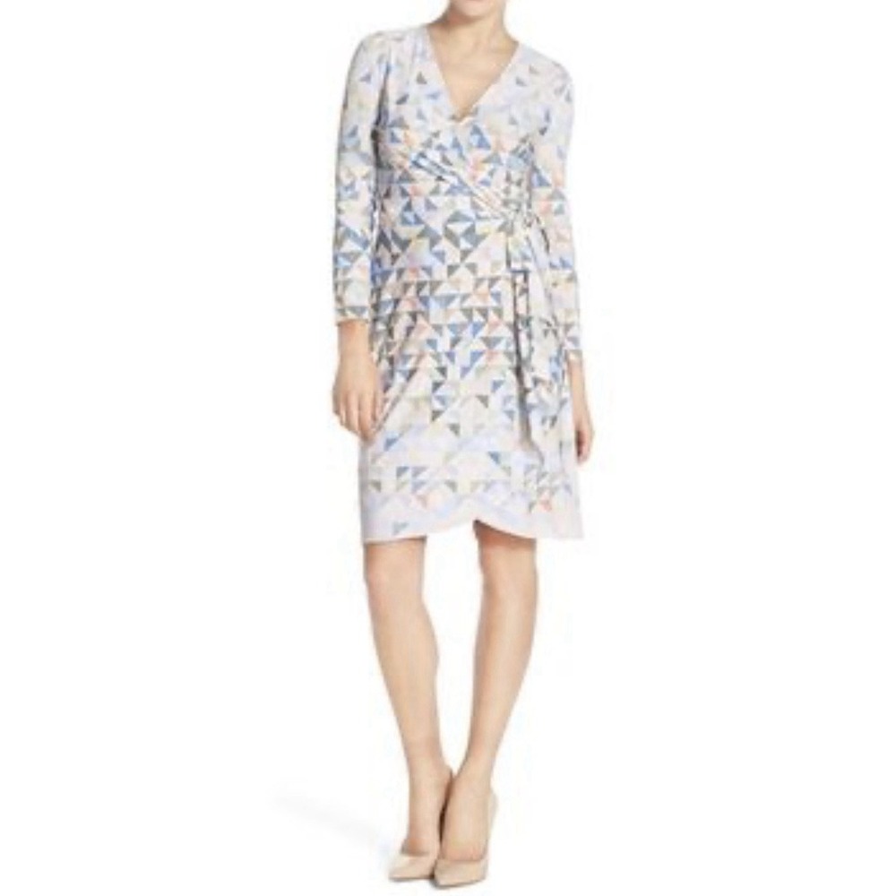 BCBG Max Azria Adele Wrap Dress Women's M Geometric Print Tie Waist Stretch NWT